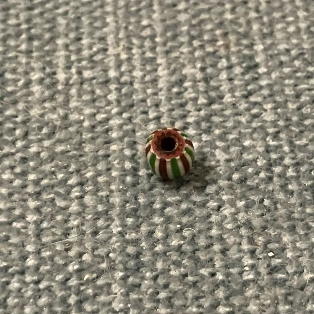 Smaller Bead